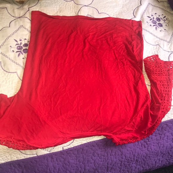 It’s very pretty long half sleeve top - Picture 4 of 5